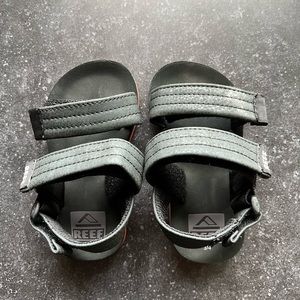 Reef Toddler Black/Orange Size 3/4 Sandal